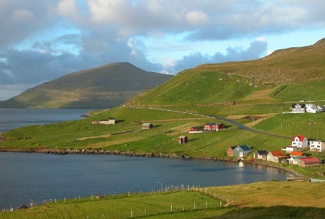 Những ngôi làng đẹp như tranh vẽ trên Quần đảo Faroe - 4 Nhữ Trang